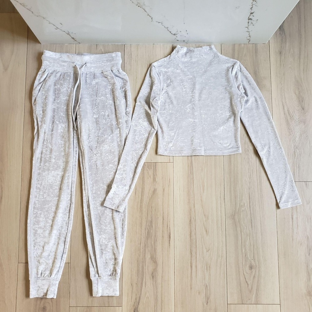Lululemon Velour Sweatsuit 2Pc Set Womens 4 Gray Mock Neck Jogger Lounge Pants